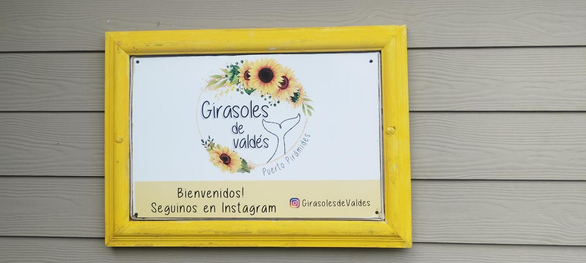 Villa Girasoles De Valdes à Puerto Pirámides Extérieur photo